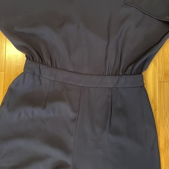 Cremieux Ladies Navy Soft and Lightweight One Piece Pantsuit - Picture 5 of 11